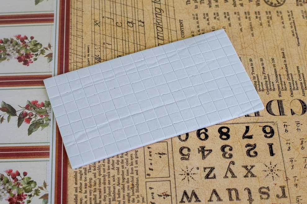 Best Adhesive for Scrapbooking, Cardmaking, and Papercrafts